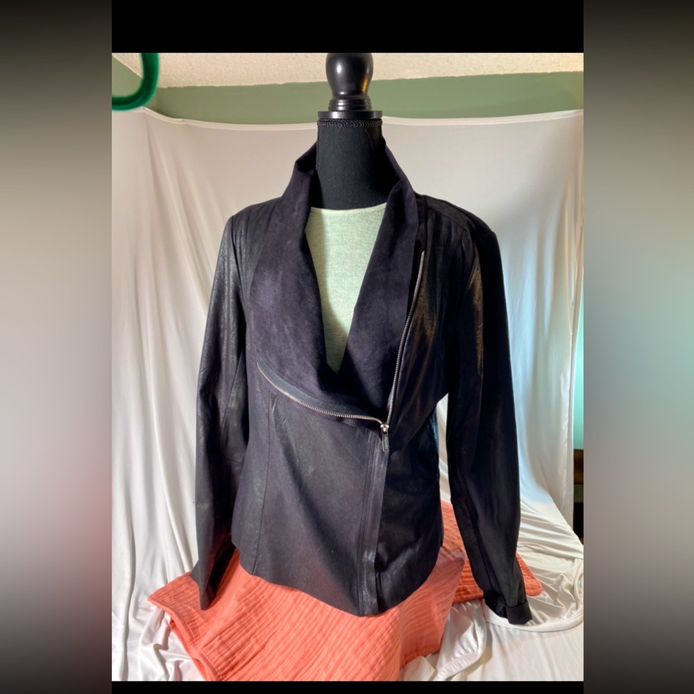 NWT CALVIN KLEIN JACKET, black faux suede, size L